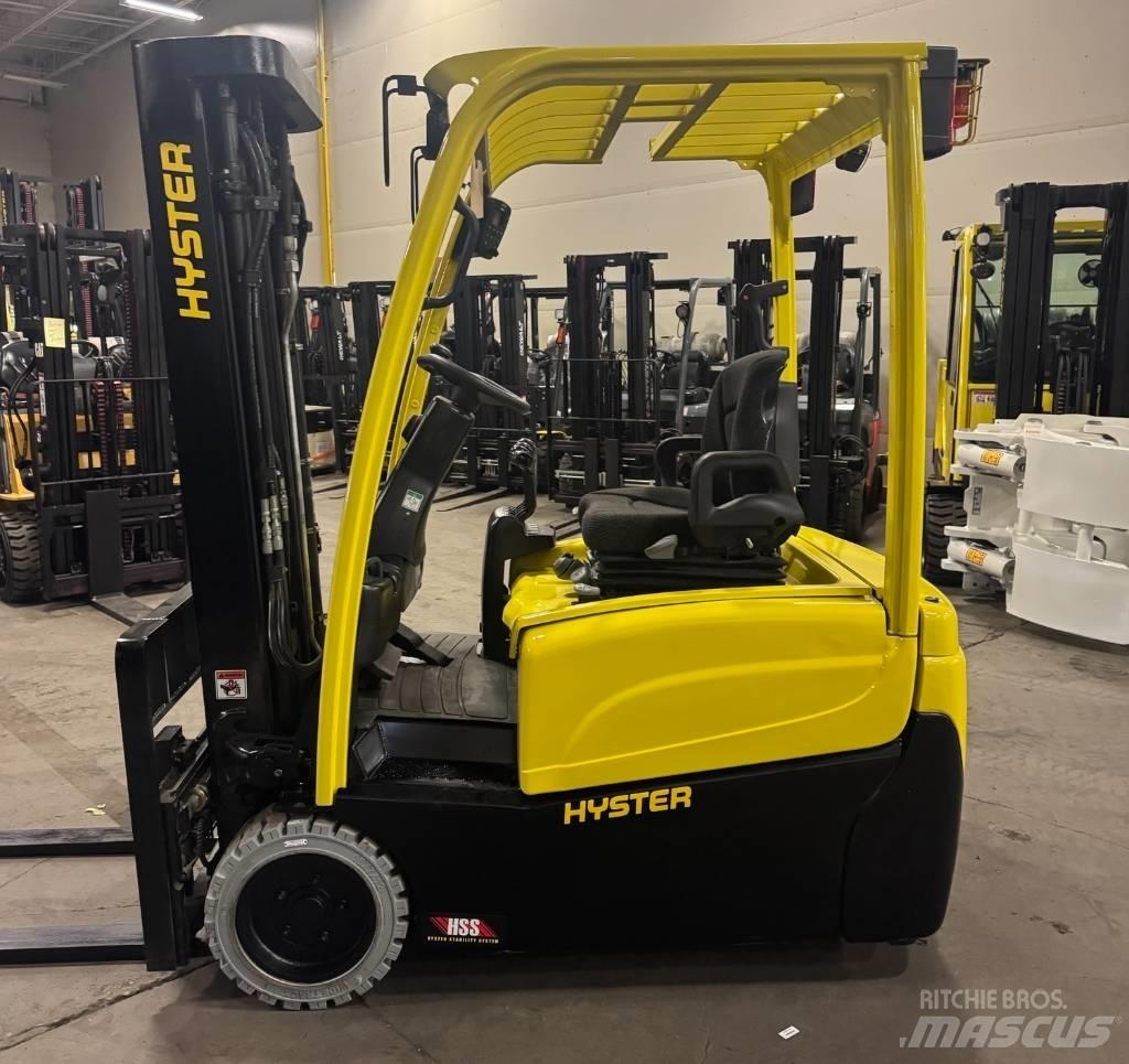 Hyster J 35 XNT Elektromos targoncák