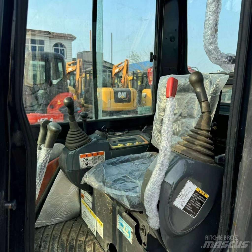 Kubota U 35 Mini kotrók < 7t