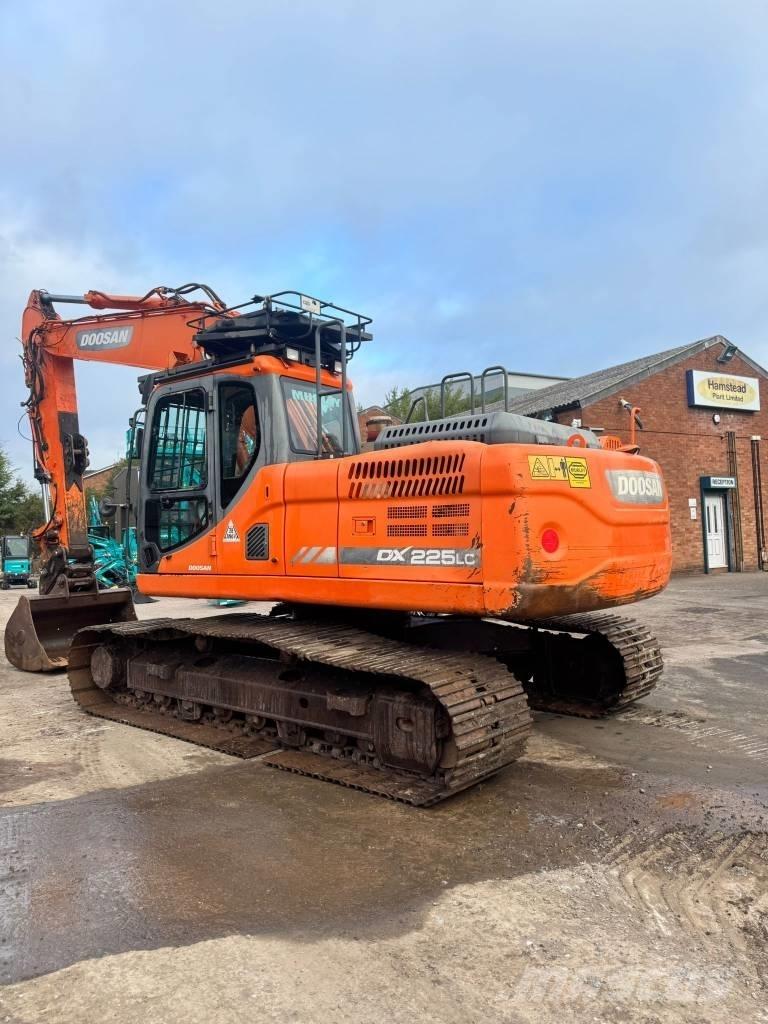 Doosan DX 225 LC Lánctalpas kotrók