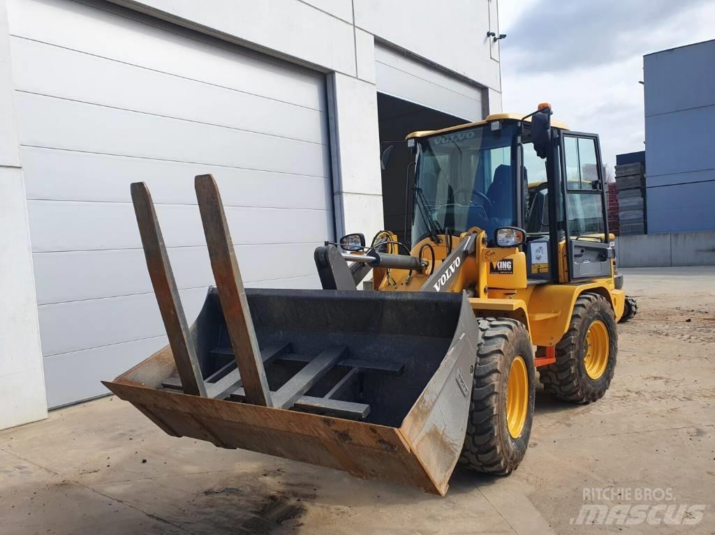 Volvo L 30 G Mobil törőgépek
