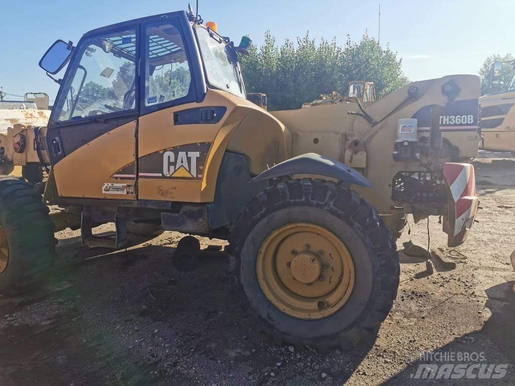 CAT TH 360 B Teleszkópos rakodók