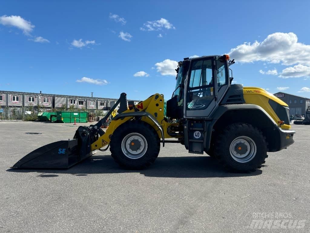 Wacker Neuson WL95 Gumikerekes homlokrakodók