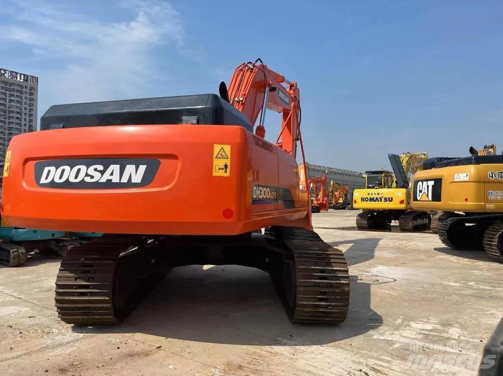 Doosan 300-7 Lánctalpas kotrók