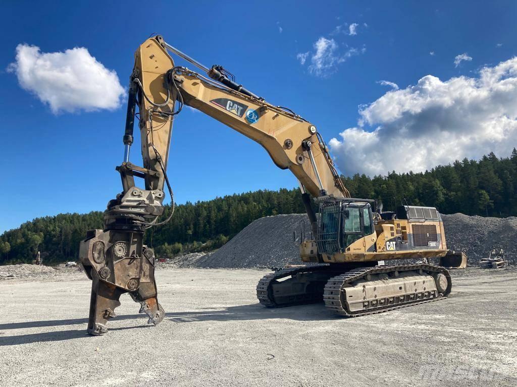 CAT 365 C L UHD/33M Bontásra használt kotrók