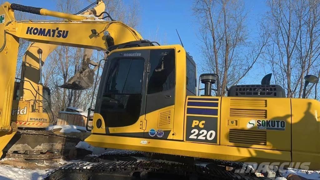 Komatsu PC 220-8 Lánctalpas kotrók
