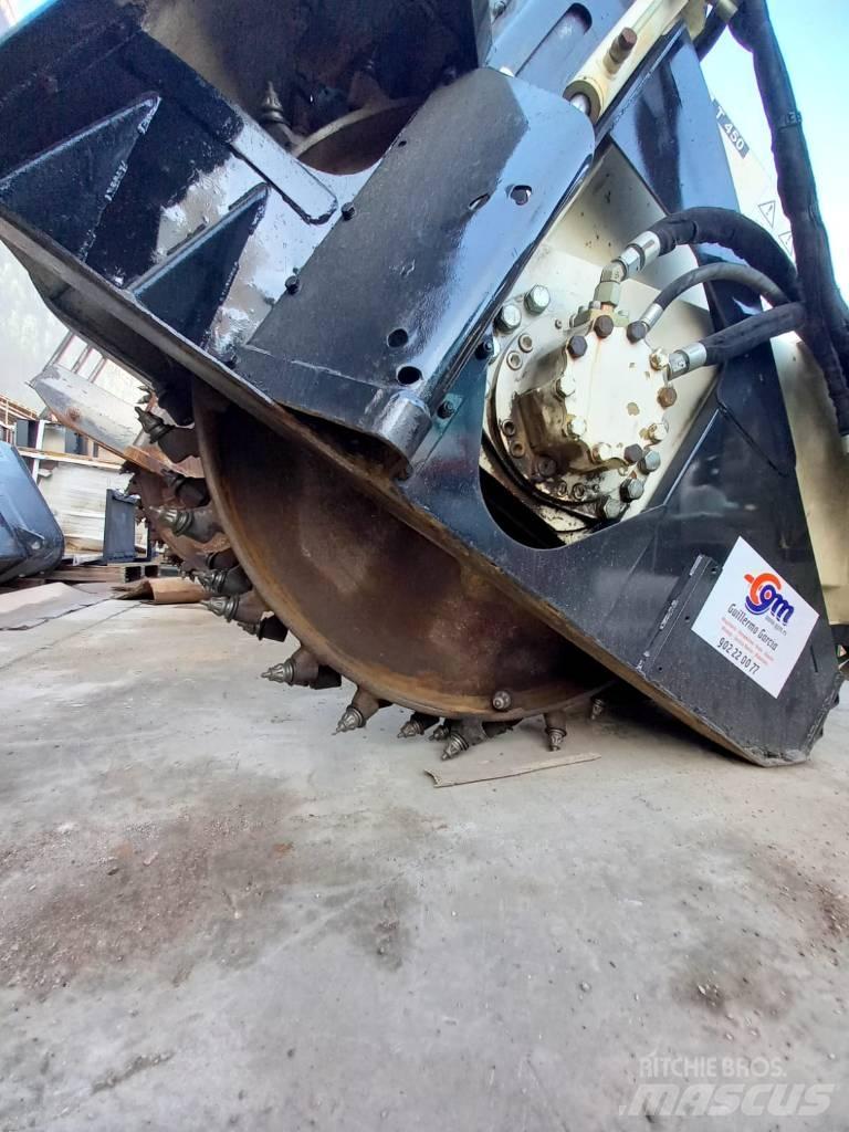 Simex T-450 Árokásók