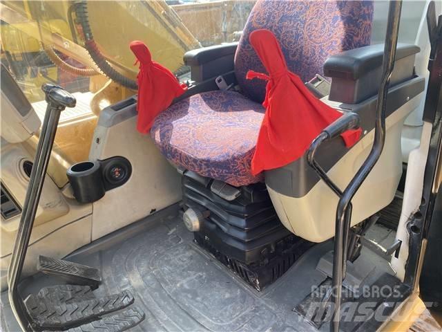 CAT 320 C Lánctalpas kotrók
