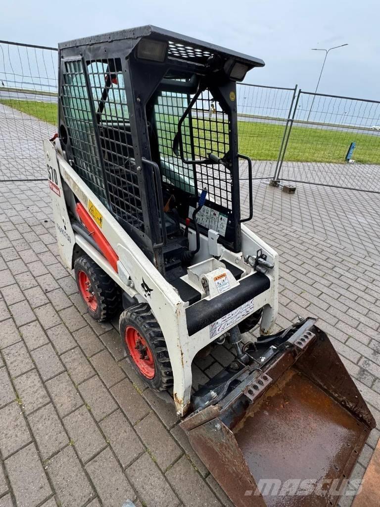 Bobcat S 70 Kompaktrakodók