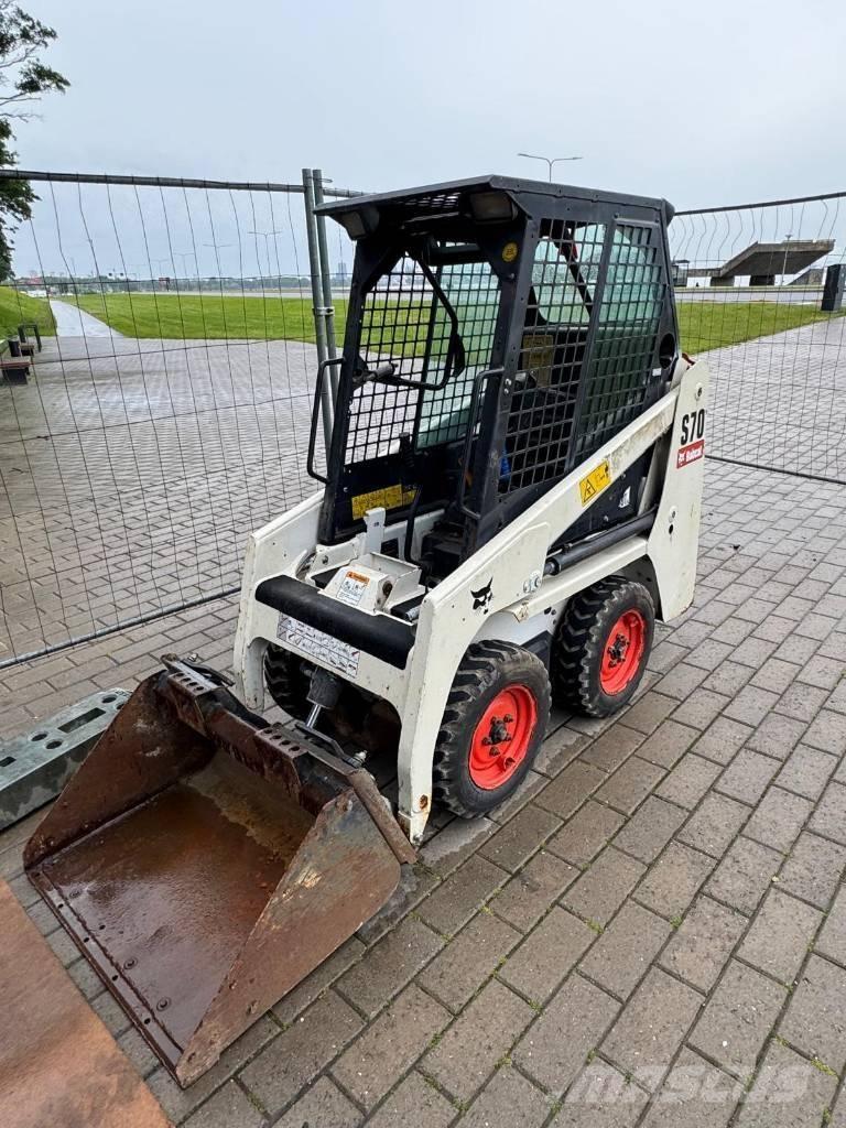 Bobcat S 70 Kompaktrakodók