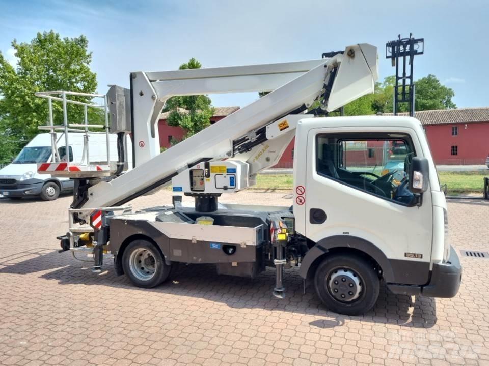 Palfinger P 240 AXE Teherautóra szerelt emelők és állványok