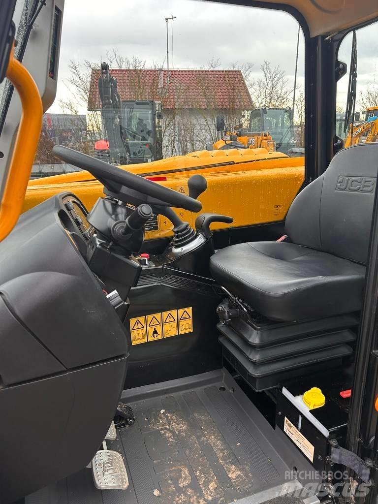 JCB 525-60 Hi-Viz Teleszkópos rakodók