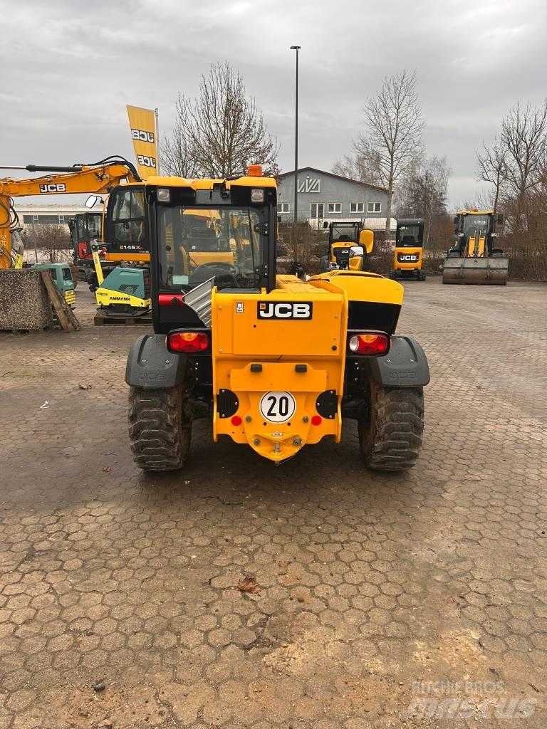 JCB 525-60 Hi-Viz Teleszkópos rakodók