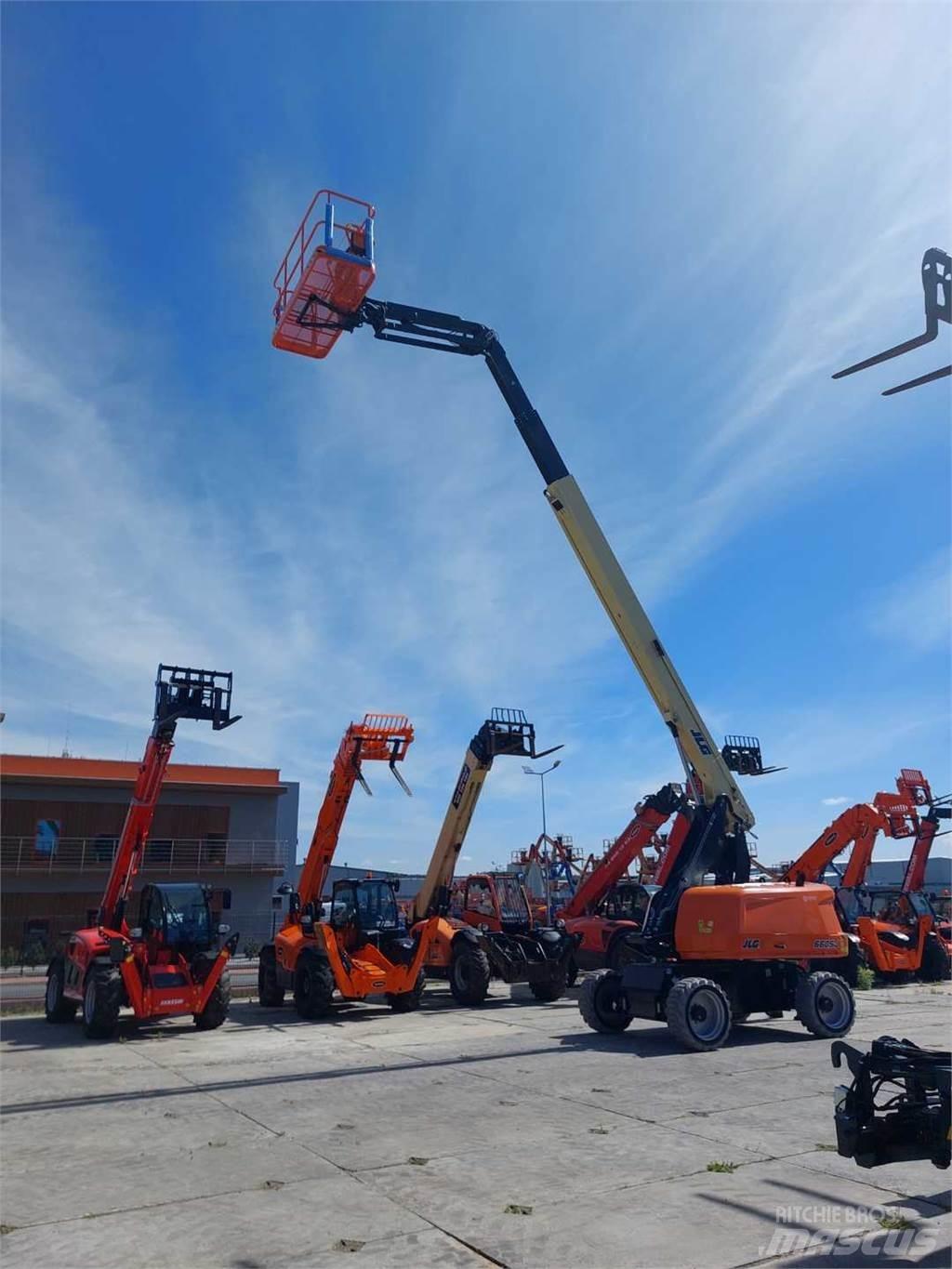 JLG 660SJ Teleszkópos emelők
