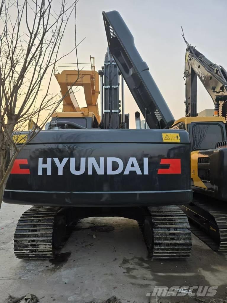 Hyundai 220-9 Közepes (midi) kotrók 7 t - 12 t
