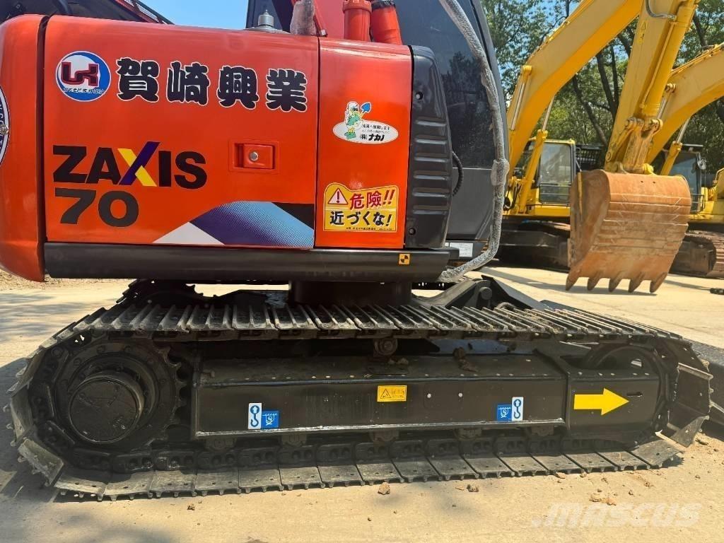 Hitachi ZX 70 Lánctalpas kotrók