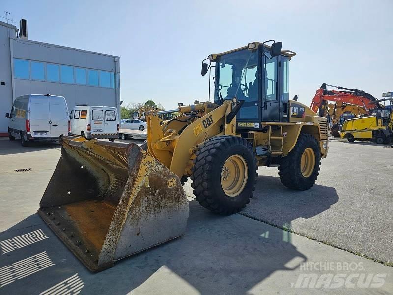 CAT 914 G Gumikerekes homlokrakodók