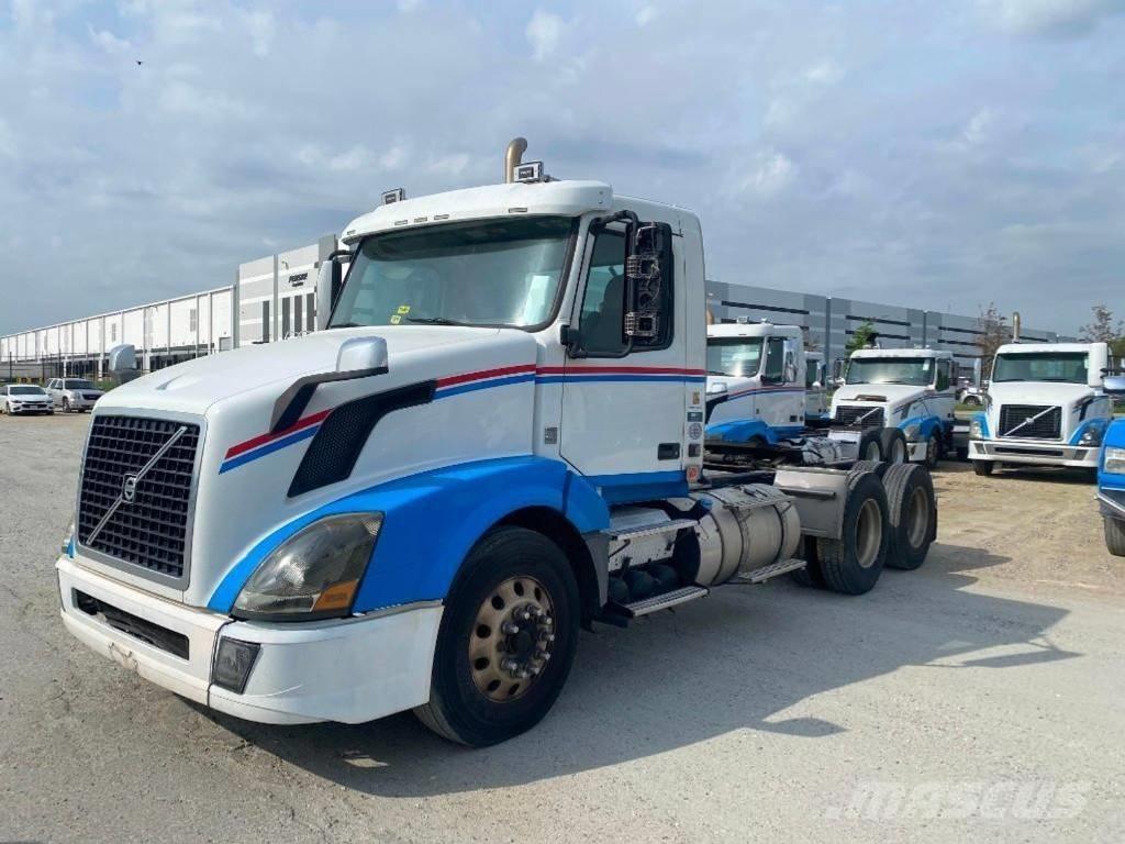 Volvo VNL Nyergesvontatók