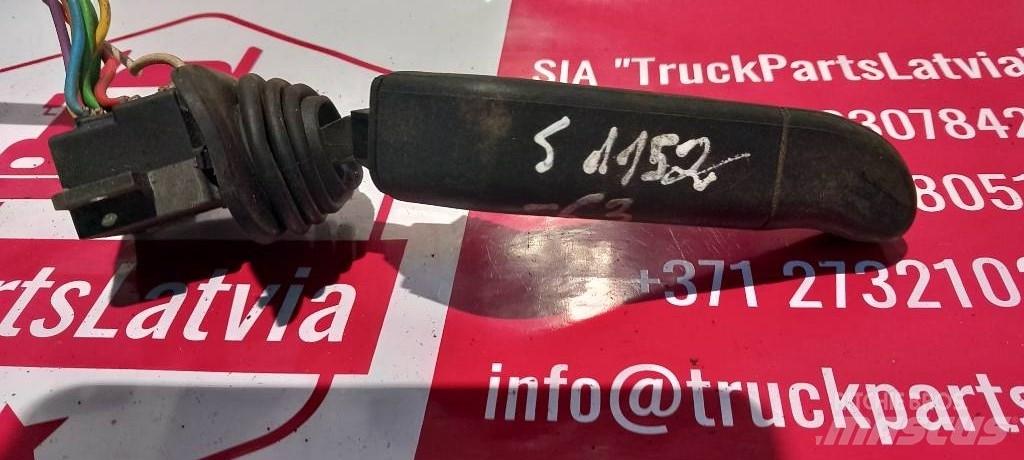 Scania R 420.   1402449 Vezetőfülke és belső tartozékok