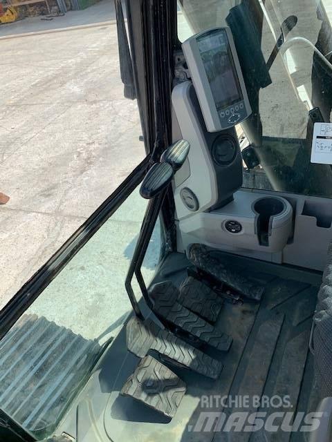 CAT 349 FL Lánctalpas kotrók