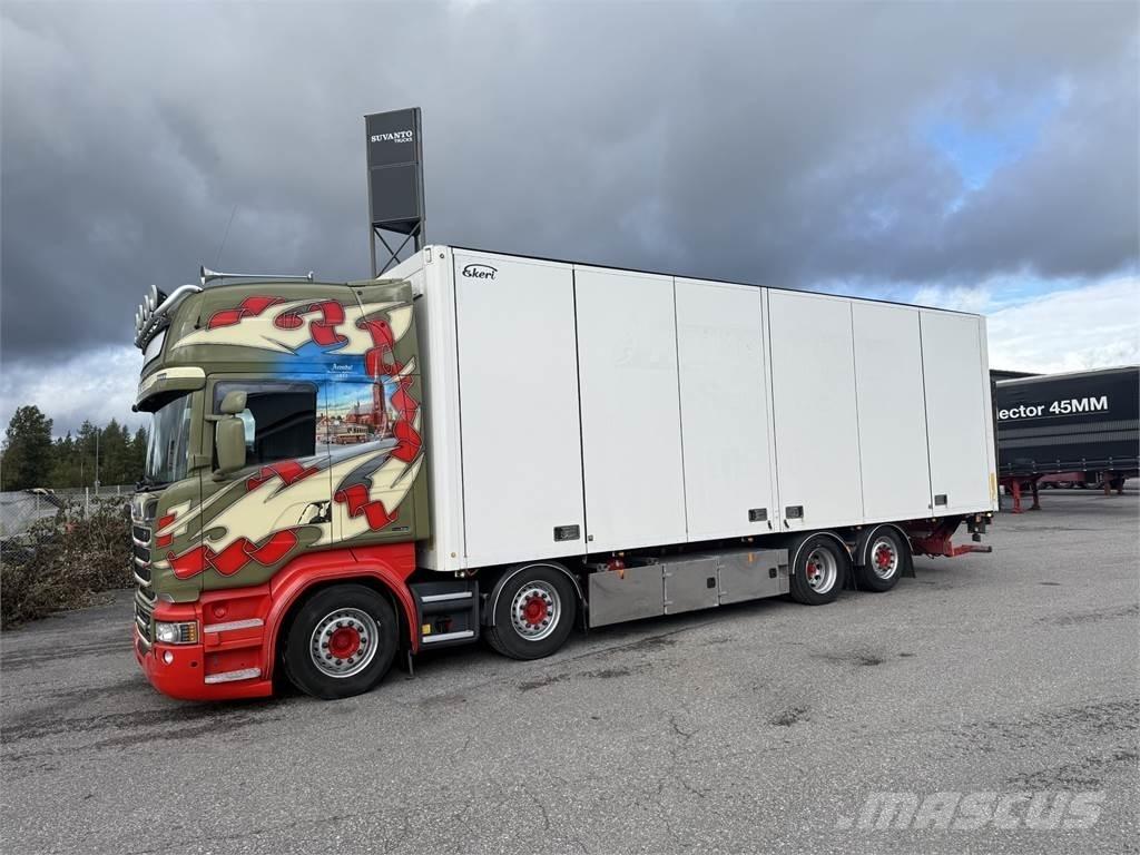 Scania R580 8X2 Dobozos teherautók