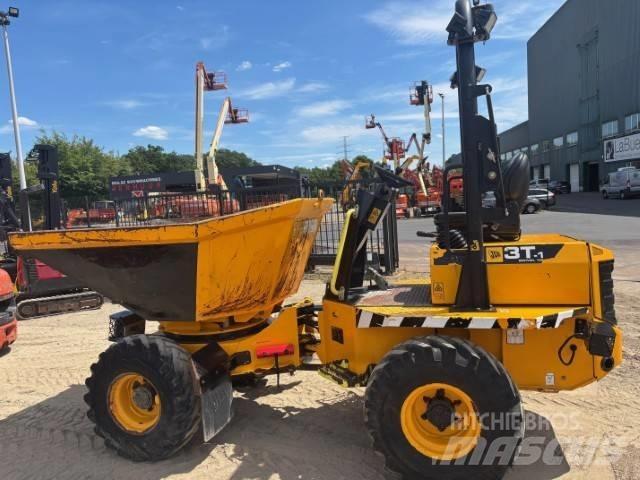 JCB 3STH Mezei dömperek