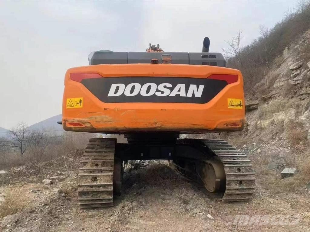 Doosan DX 500 LC Lánctalpas kotrók