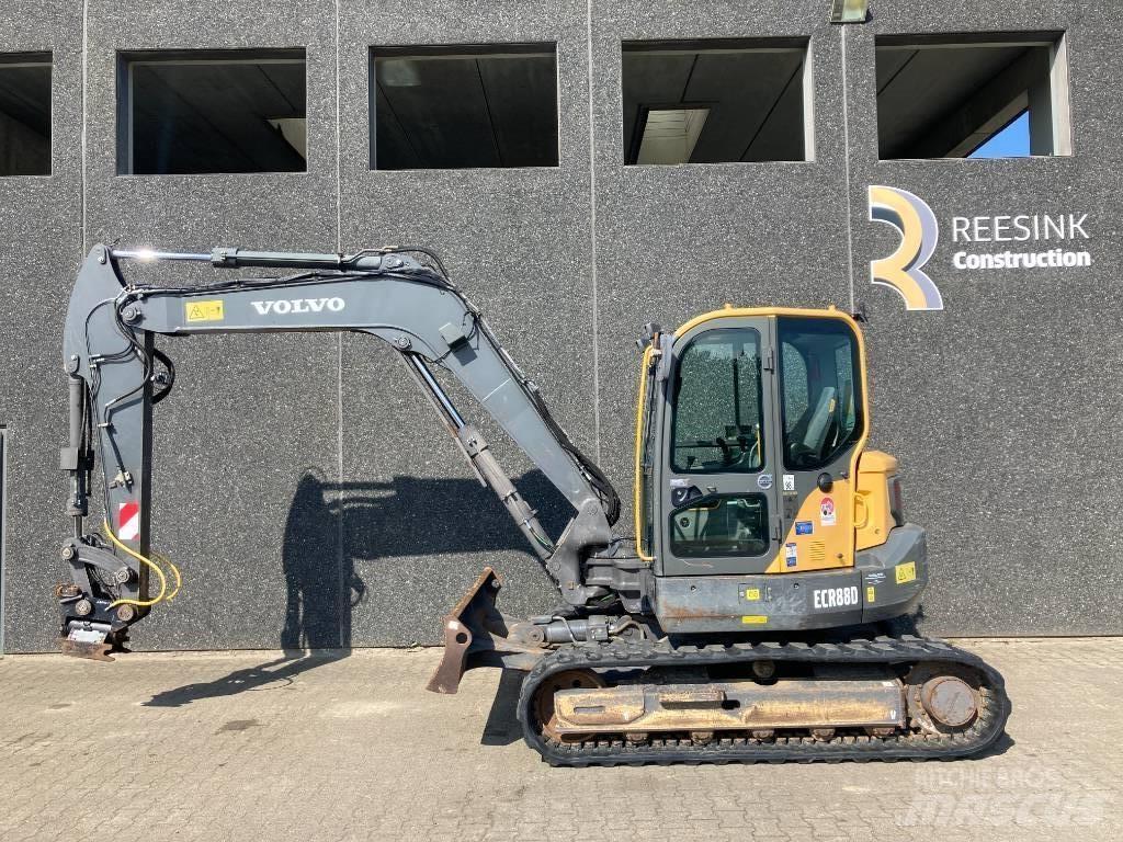 Volvo ECR 88 D Közepes (midi) kotrók 7 t - 12 t