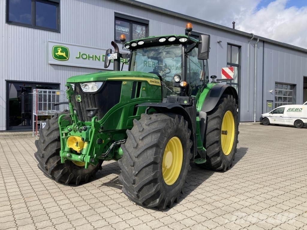 John Deere 6R215 Traktorok