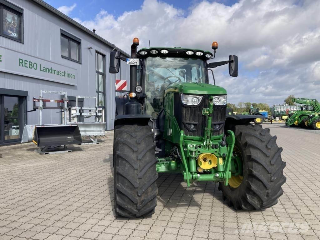 John Deere 6R215 Traktorok
