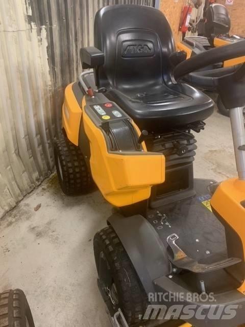 Stiga Park 540 IX Ráülős fűnyírók