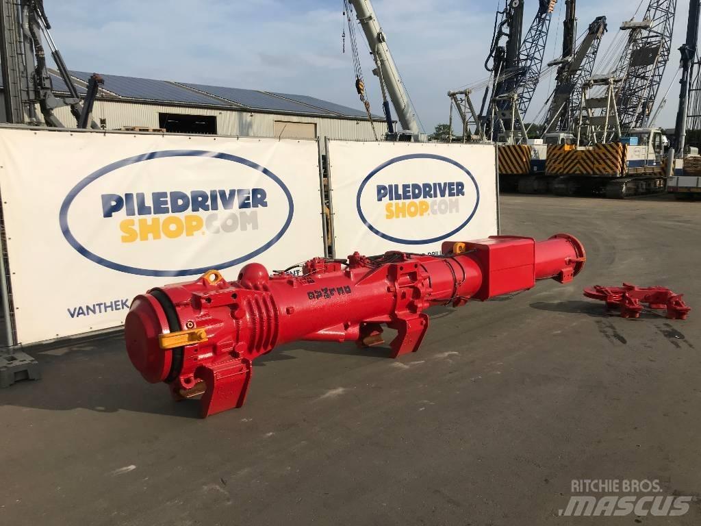 Delmag D30-32 Dízelel kalapácsok