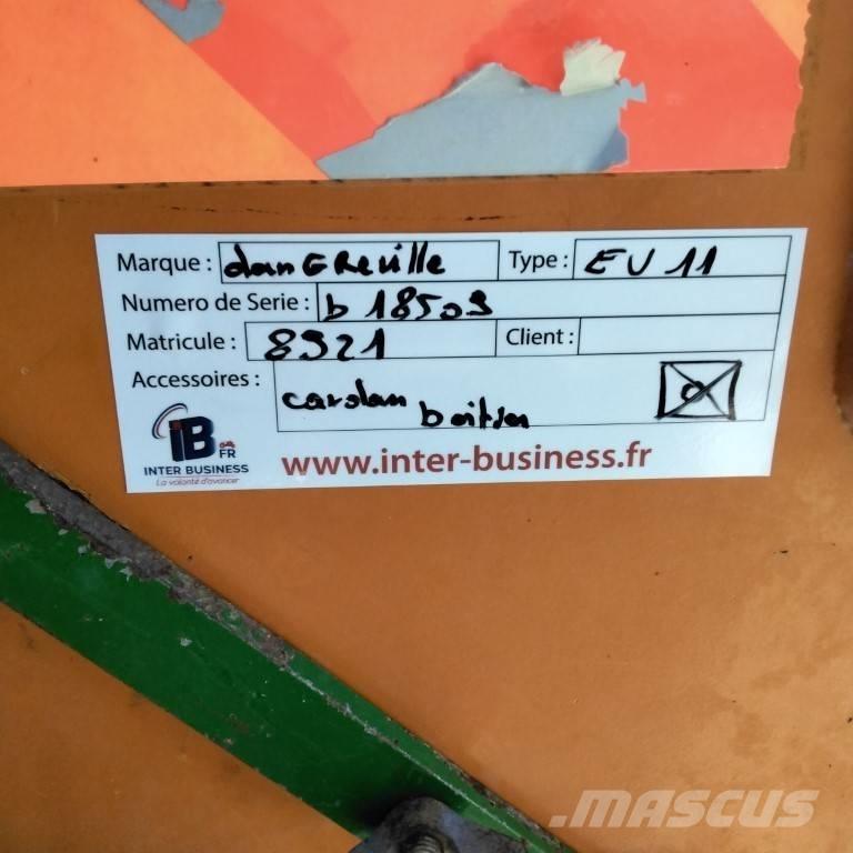 Dangreville EV 11 Trágyaszóró