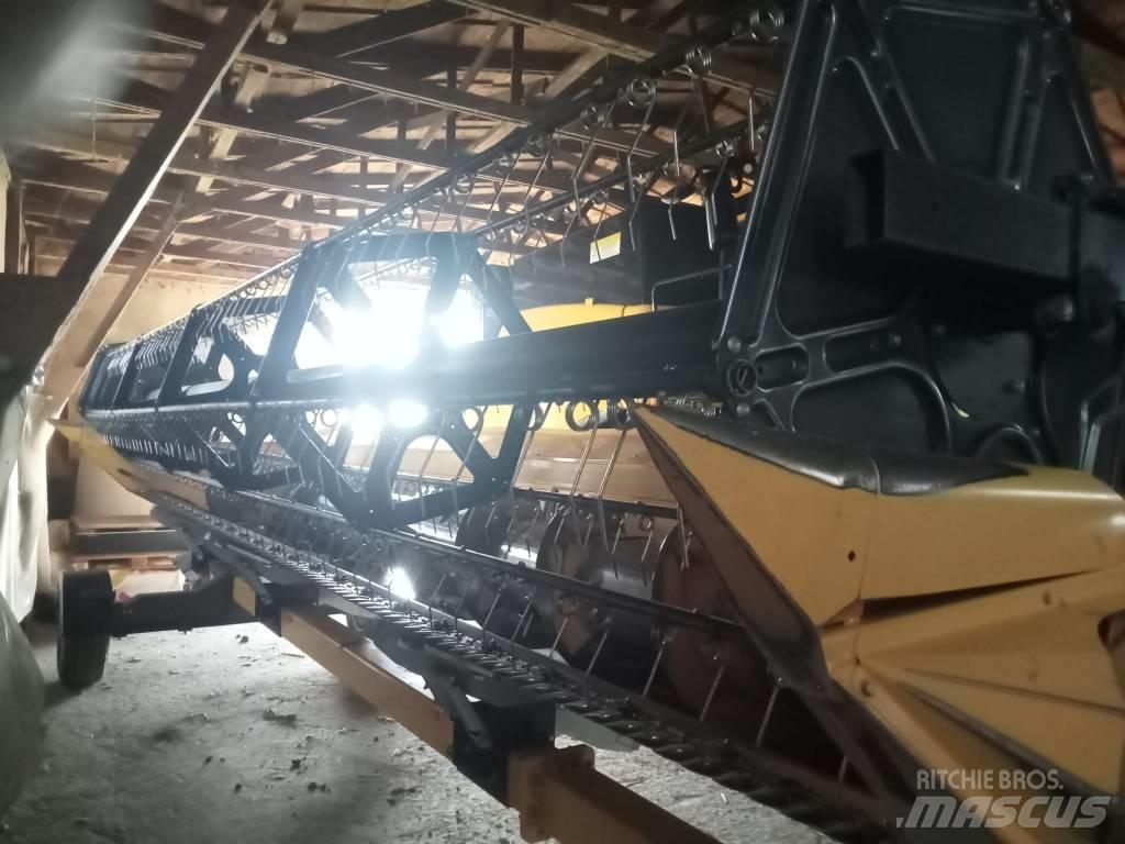 New Holland CX 8.70 Kombájnok