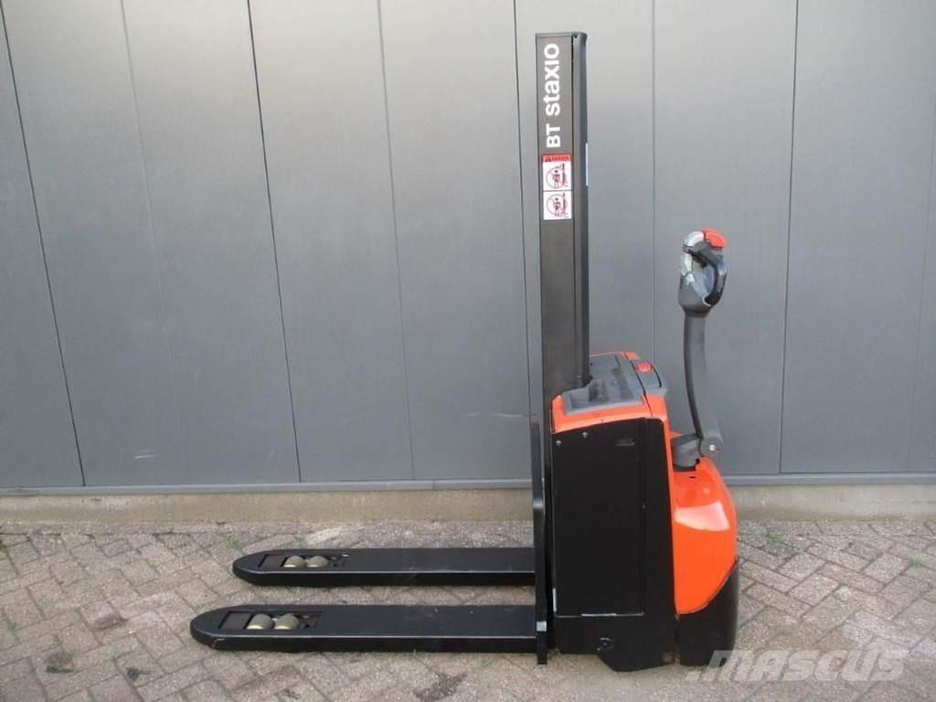 BT SWE 080L Gyalogkíséretű targonca