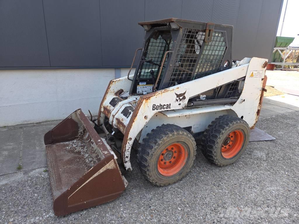 Bobcat 763 Kompaktrakodók