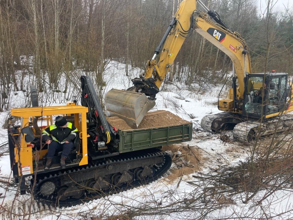 Morooka MST 800 Lánctalpas dömperek