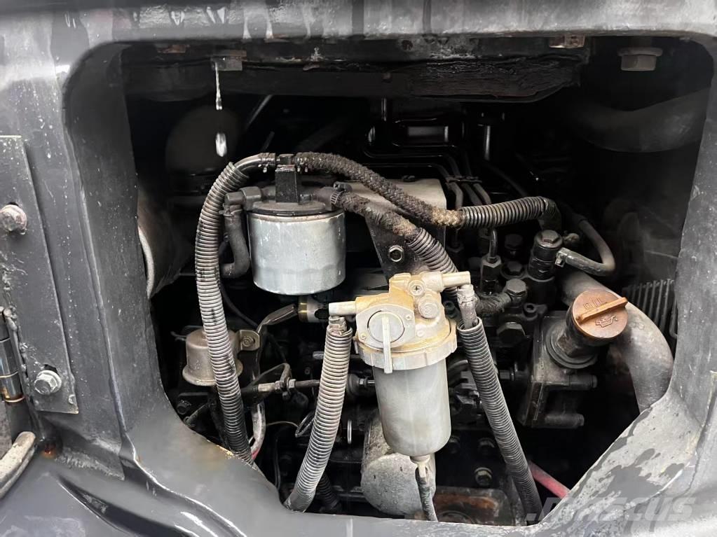 Komatsu PC 35 MR Mini kotrók < 7t