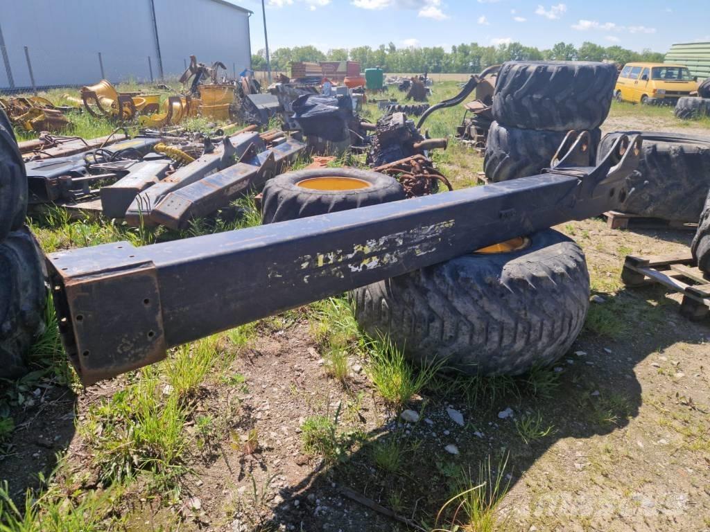 John Deere CH8 1470D Kihordó daruk