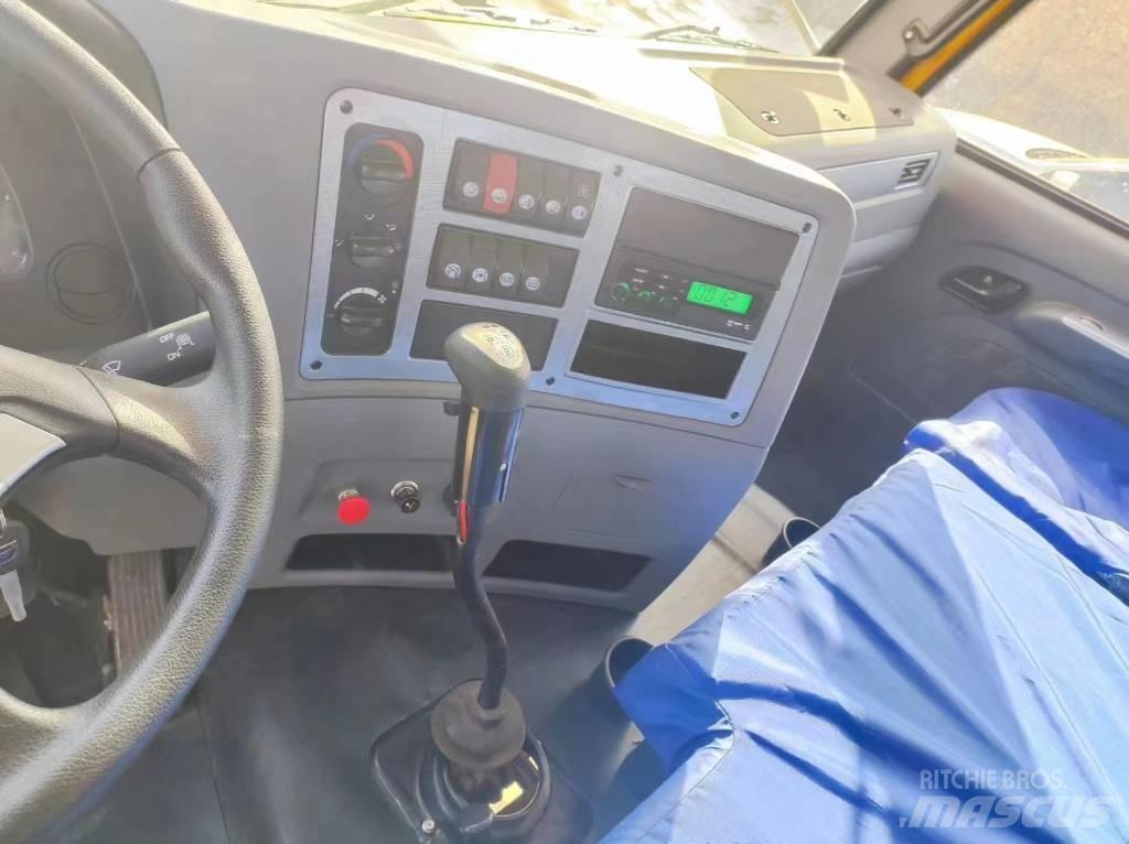 XCMG QY30T Terepdaruk