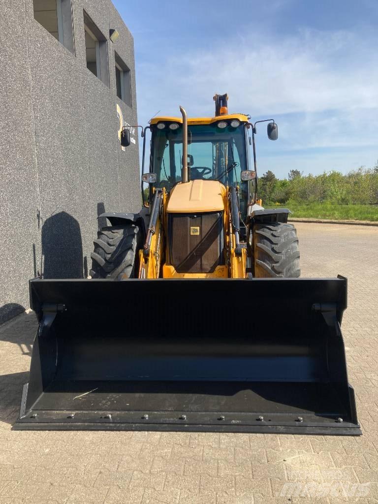 JCB 4 CX Super Kotrórakodók