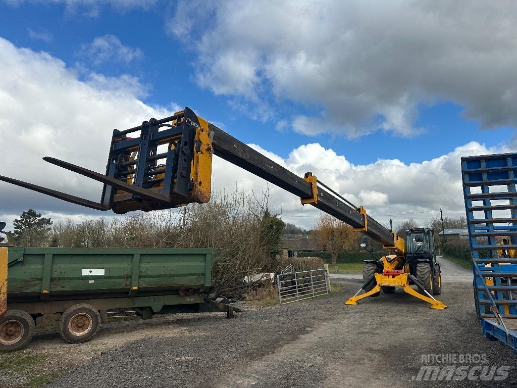 JCB 540-170 Teleszkópos rakodók