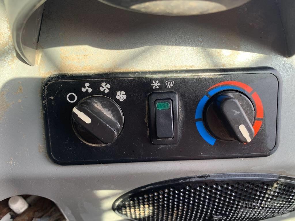 Bobcat S 570 Kompaktrakodók