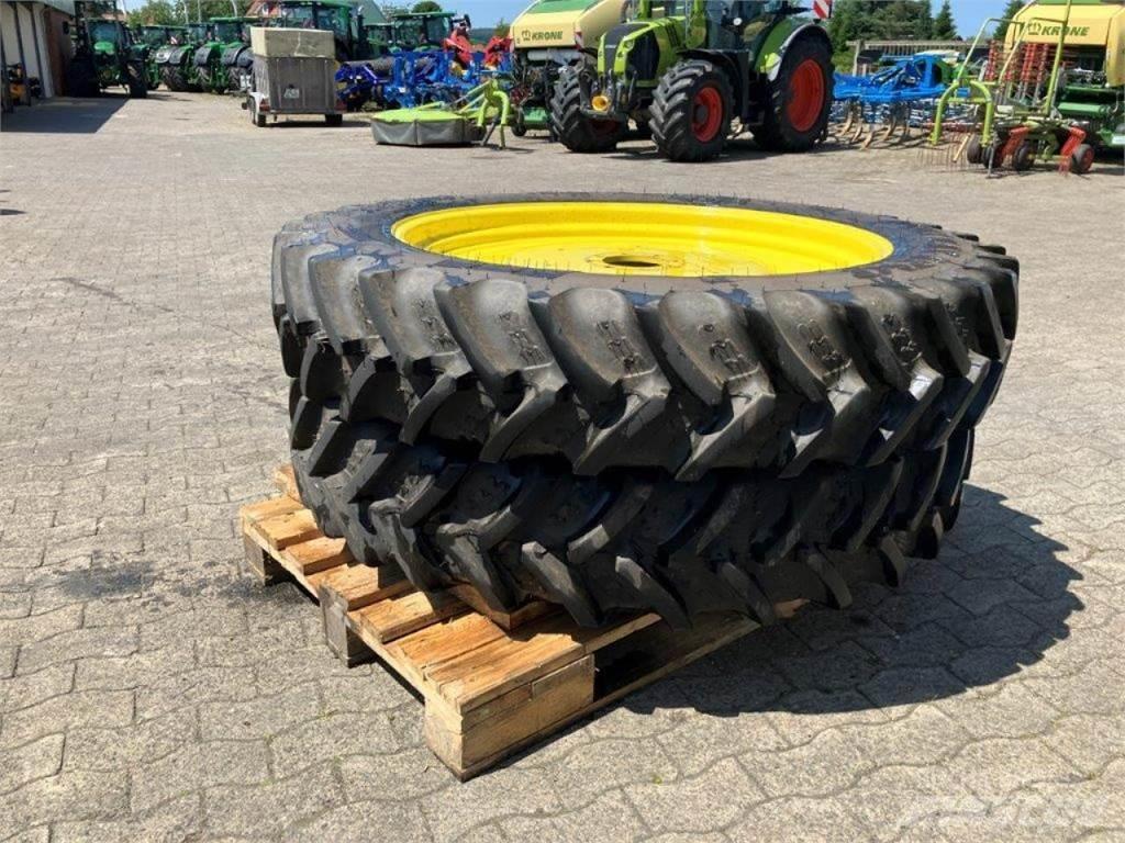 BKT 320/90R42 Gumiabroncsok, kerekek és felnik