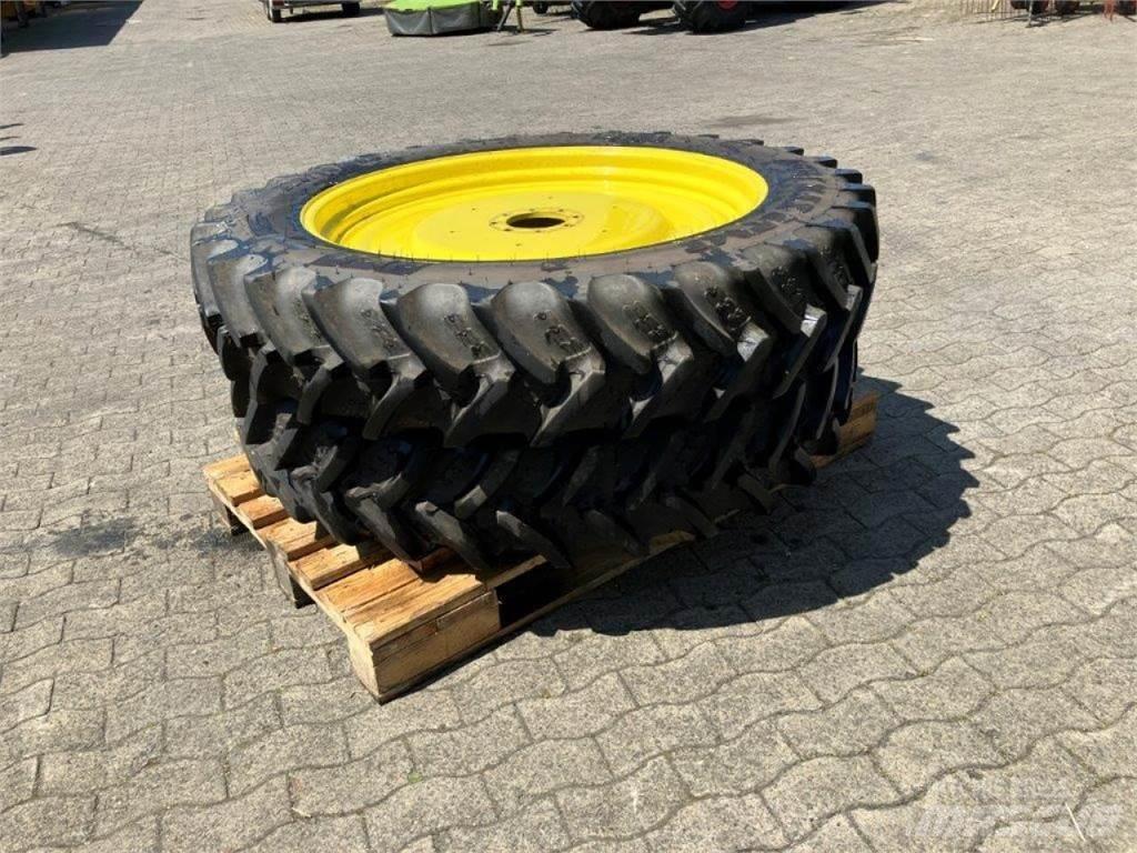 BKT 320/90R42 Gumiabroncsok, kerekek és felnik
