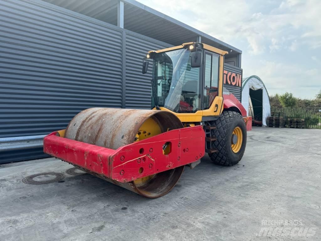 Volvo SD135B Egydobos hengerek