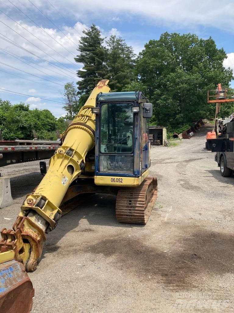 Gradall XL 2200 Lánctalpas kotrók