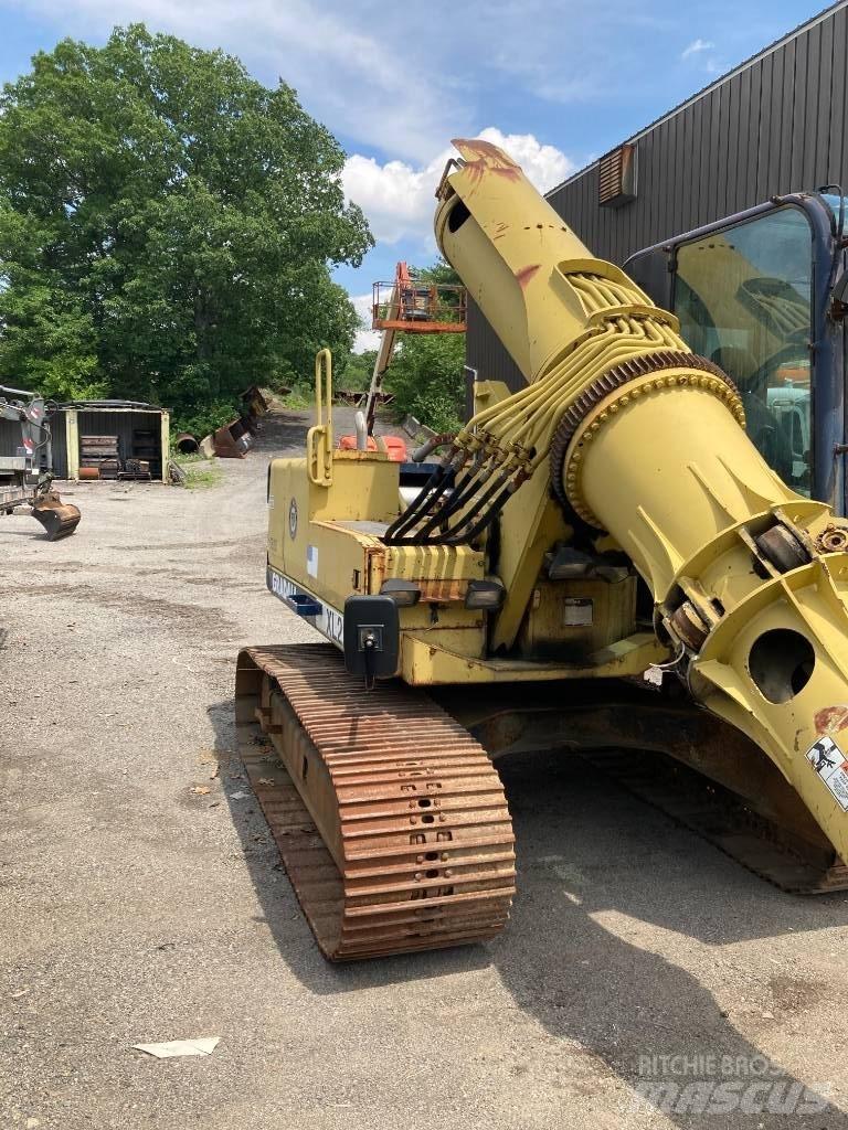 Gradall XL 2200 Lánctalpas kotrók