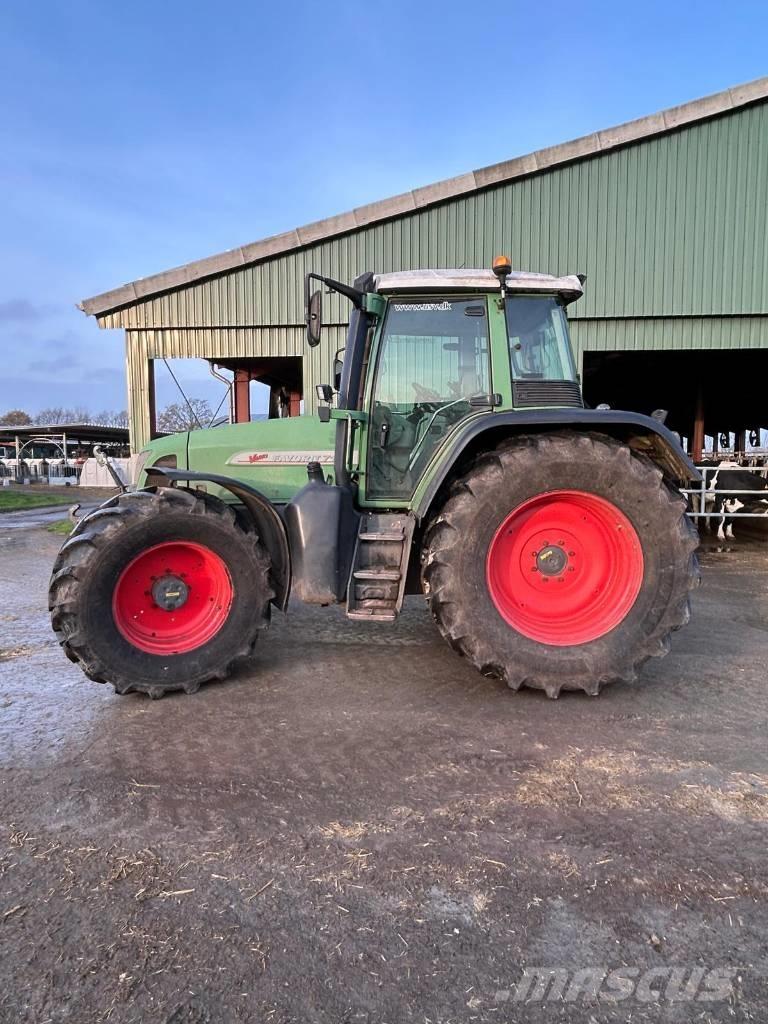 Fendt 716 Vario Com1 Traktorok