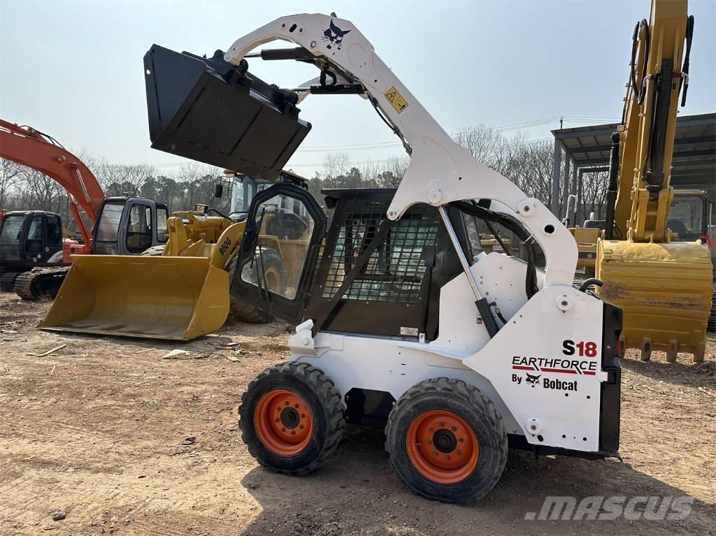 Bobcat S 18 Kompaktrakodók