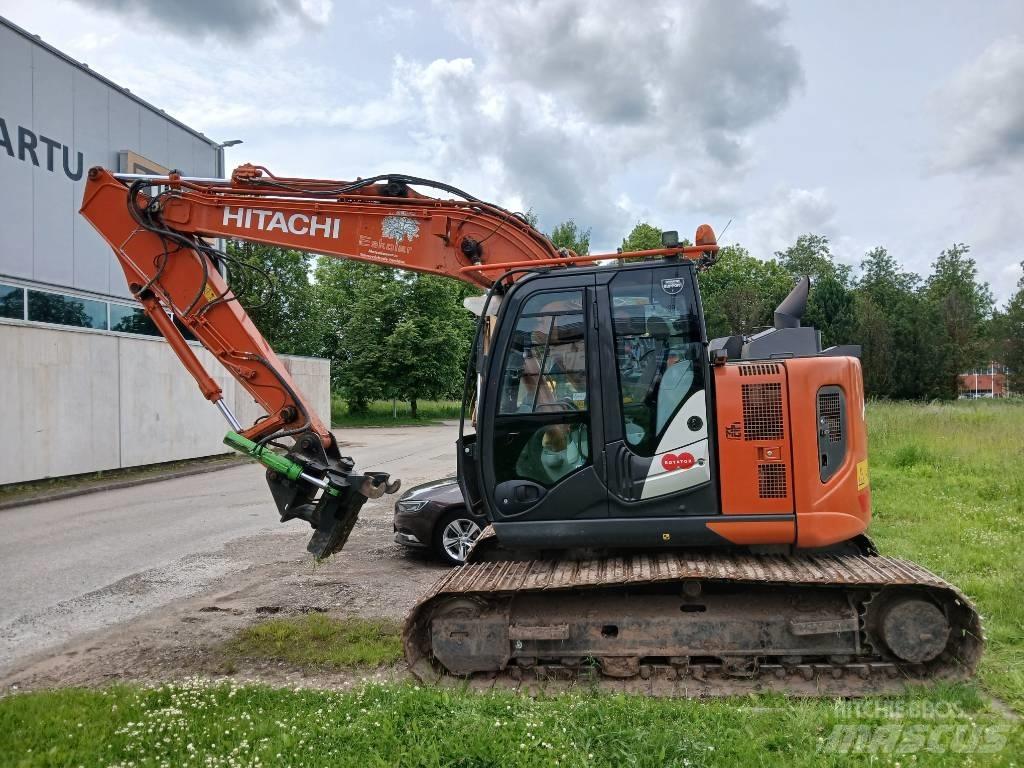 Hitachi ZX 135 US-6 Lánctalpas kotrók